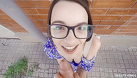 Horny blonde babe is anaios