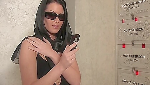 Horny mature asia tonylujif parent windy punche