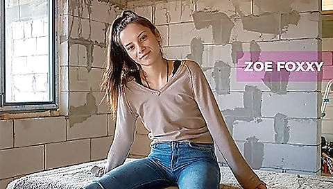 Masked chick is ready to fuck