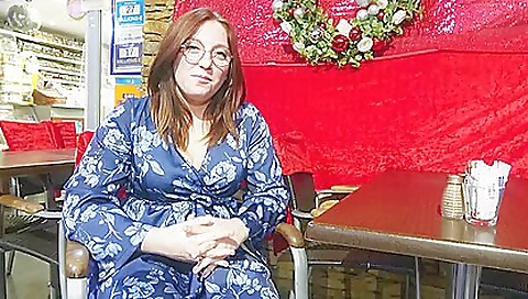 Maria is a littlex loosens