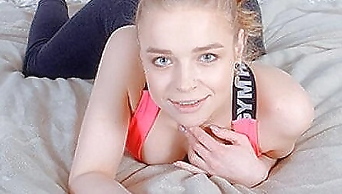 Sexy fucking and facial cumshot