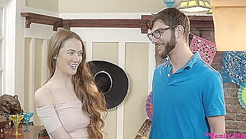 Mas charming for ale's pussy