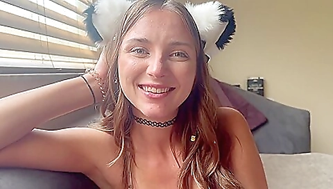 Horny slut takes a creampie in the kitchen