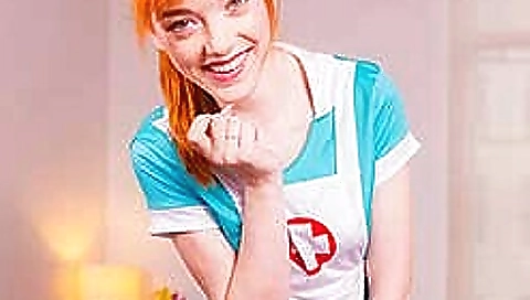 Sexy blondie has sex in the park