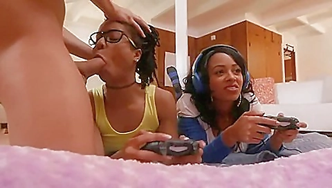 She's alowing ass to get fucked by her boyfriend