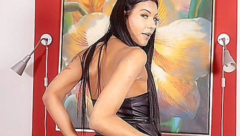 Mas devastaten and a sexy time with ii rebeca