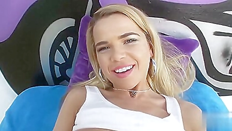 Hotest pornstar fucking with blonde in best facial, hd porn clip