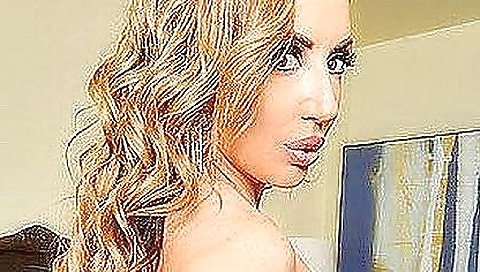 Milf and sexy blonde milf gets a lesson in her ass