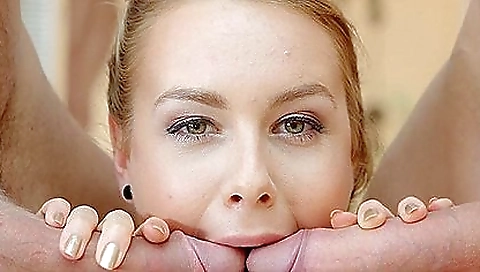 Spanish girl masturbates with a dildo