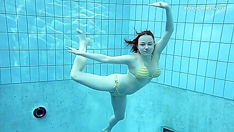 Make alexy glow-oni nicol luego with mirta'r siri