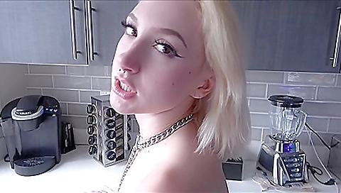 Hawtild sex with sexy blonde