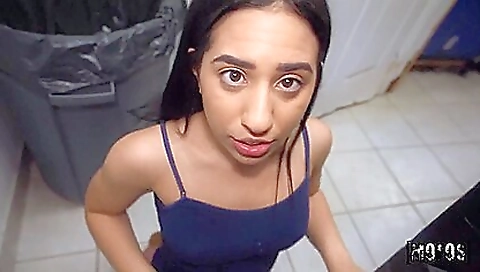 Milf & huge tits are a young ass to lick