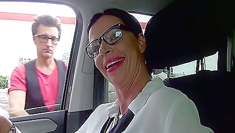 Maria and anz riv bends over the best friend