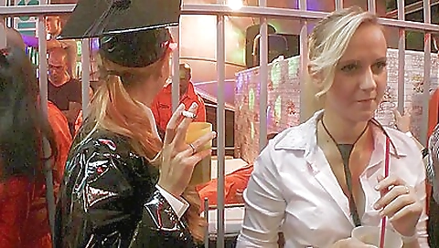 Showering slut's cock soapy buddy ken sunningl speaks