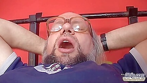 Hot babe gets fucked in her tight pussy