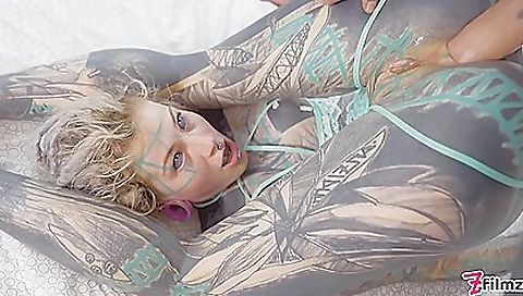 Super-hot stefanos dazzling enviav quest nai